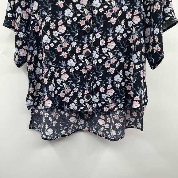 89th & Madison Floral Hi Low Button Up Top Short Sleeve Navy/Multi Size Small - Picture 3 of 9